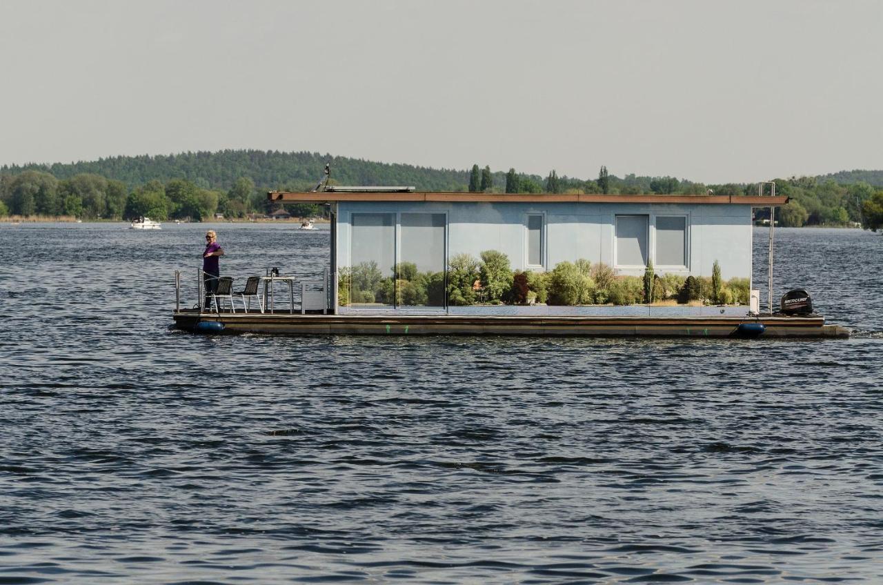 فندق Feststehendes Hausboot Kolonie Zern المظهر الخارجي الصورة